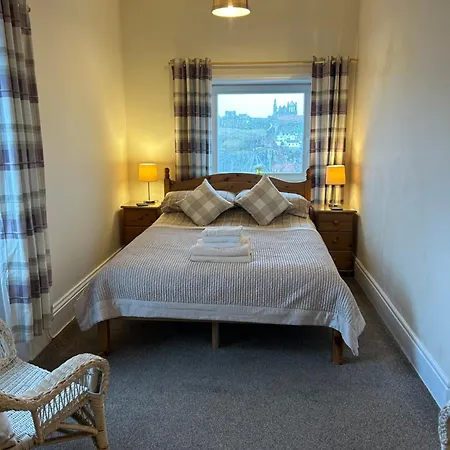 Khyber Mount Pensjonat *