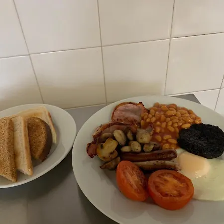 Khyber Mount * Уитби