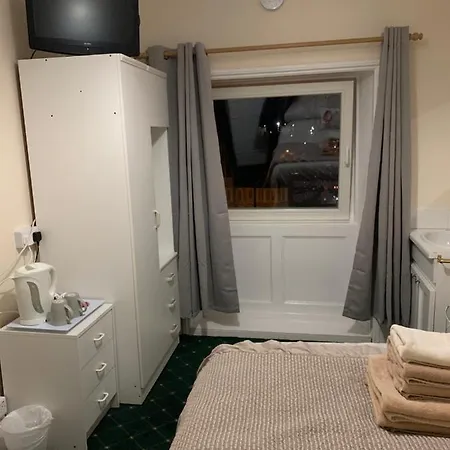 Khyber Mount Penzion Whitby