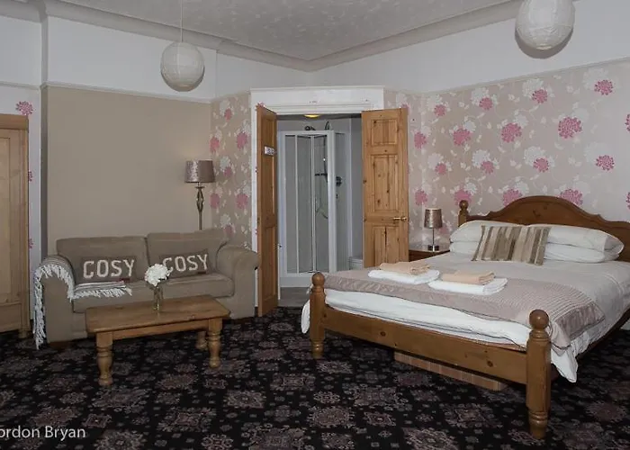 Khyber Mount Casa de hóspedes *