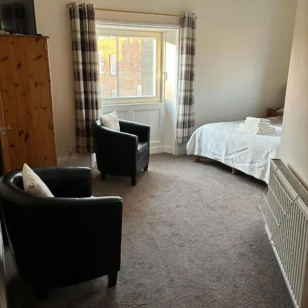 Khyber Mount 惠特比